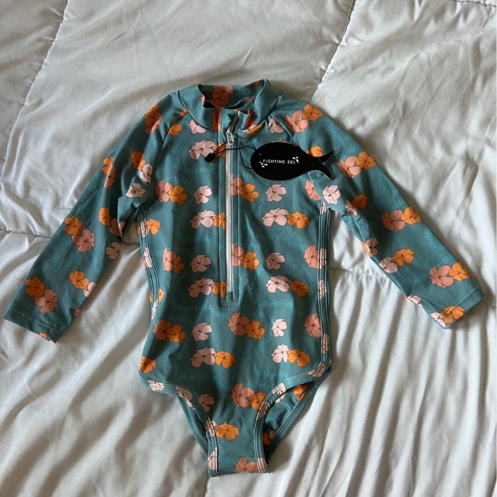 FIGHTING EEL PUAKENIKENI BODYSUIT BIKINI BABY KIDS SIZE 12 MONTHS